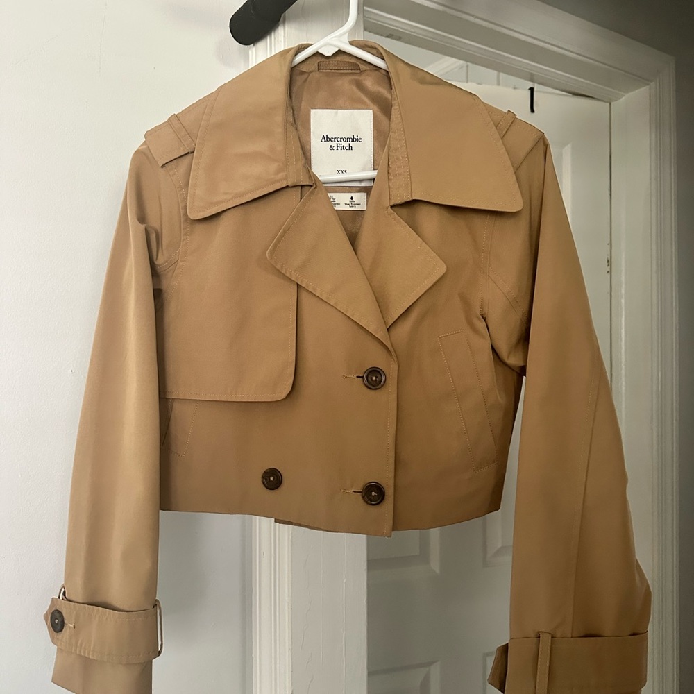 Abercrombie & Fitch Cropped Tan Trench Jacket